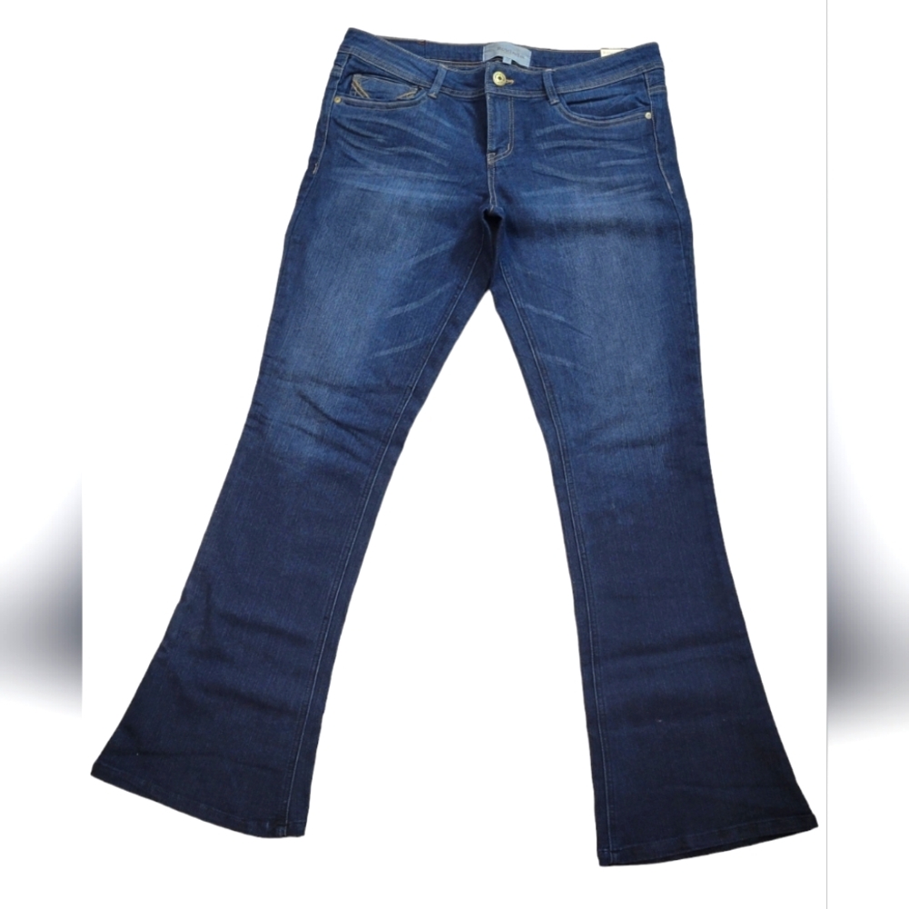 NWT Rewind bootcut jean